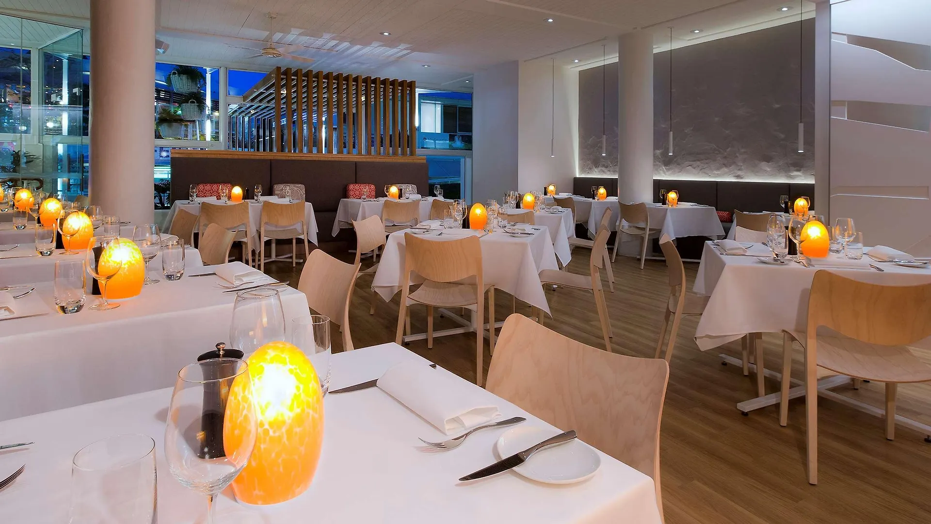 Sofitel Noosa Pacific Resort נוסה